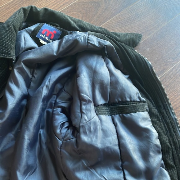 Mistral, Feel free to contact me and ask question or offer. - Picture 6 of 7